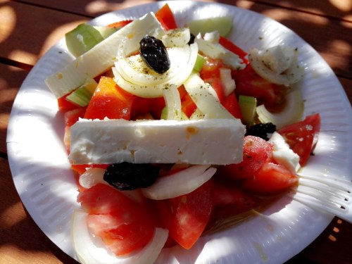 Horiatiki: salata grecească la ea acasă!